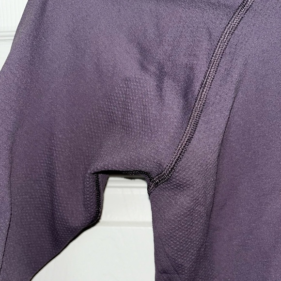Athleta Long Sleeve - Picture 4 of 7